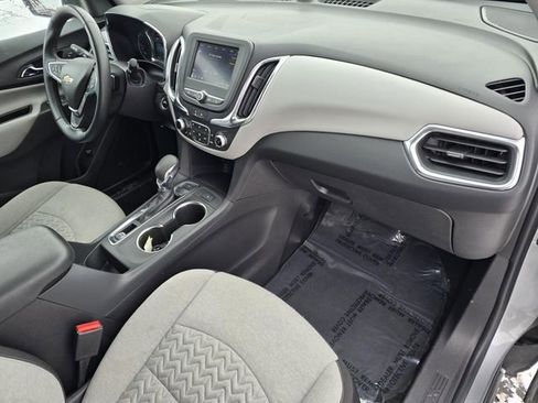 Used 2024 Chevrolet Equinox LT image 31