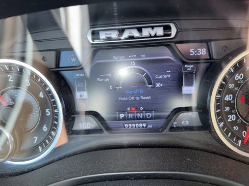 Used 2019 RAM 1500 Big Horn AWD/4WD image 4