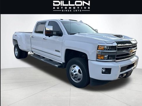 Used 2019 Chevrolet Silverado 3500 High Country w/ Duramax Plus Package AWD/4WD image 23