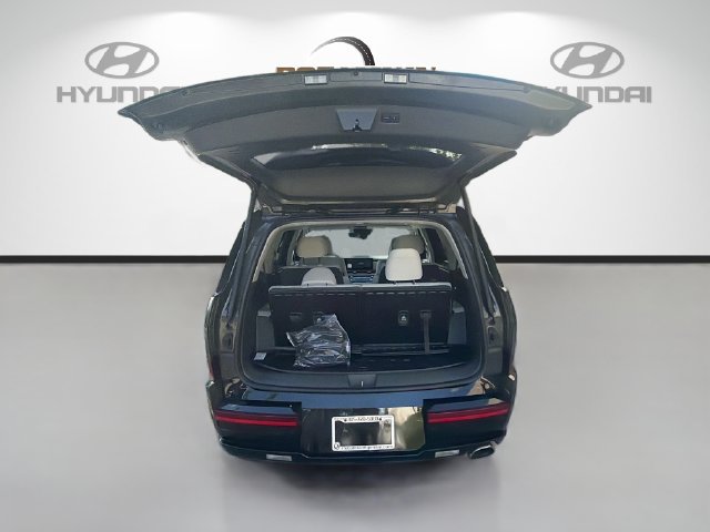 Certified 2026 Hyundai Santa Fe Calligraphy FWD image 29