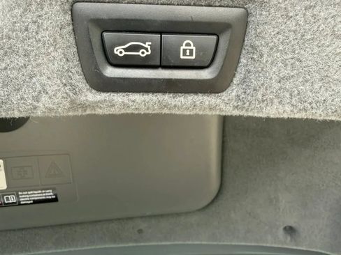 Used 2013 BMW 750Li RWD image 23