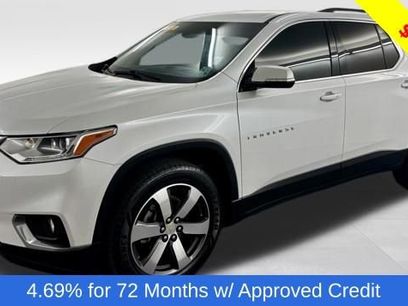 Used 2019 Chevrolet Traverse LT w/ LT Premium Package