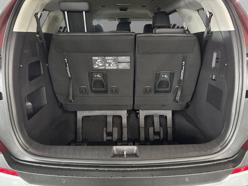 New 2026 Kia Carnival EX image 11