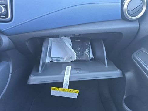 New 2025 Nissan Versa SV image 30