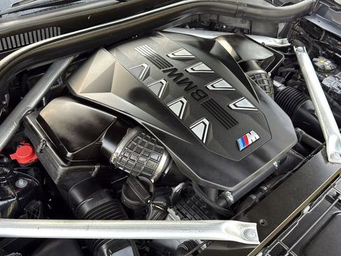 Certified 2024 BMW X5 M60i image 19