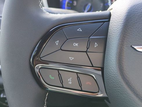 New 2026 Chrysler Pacifica Select FWD image 27