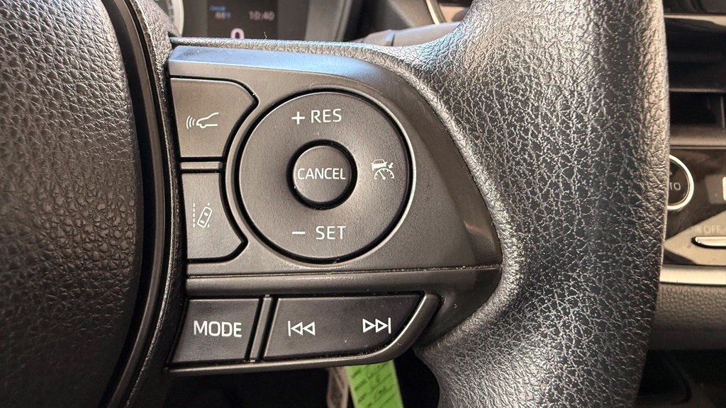 Used 2021 Toyota Corolla LE FWD image 29