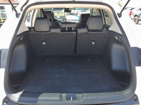 Used 2026 Honda HR-V EX-L image 28