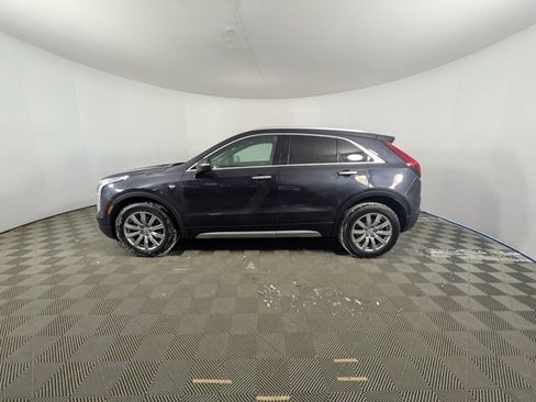 Certified 2022 Cadillac XT4 Premium Luxury w/ Enhanced Visibility Package image 19