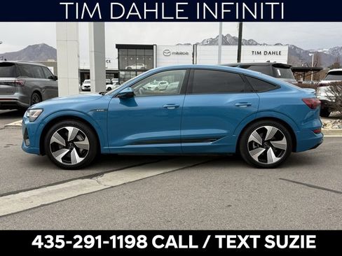 Used 2021 Audi e-tron Prestige w/ Prestige Package image 6