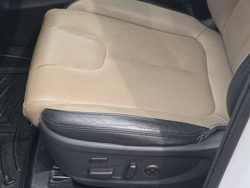 Used 2019 Hyundai Santa Fe FWD image 31