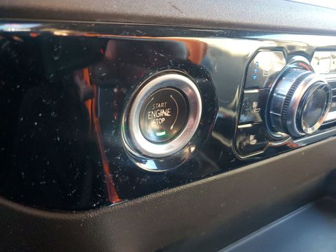 Used 2023 GMC Sierra 1500 SLT w/ SLT Premium Package image 25