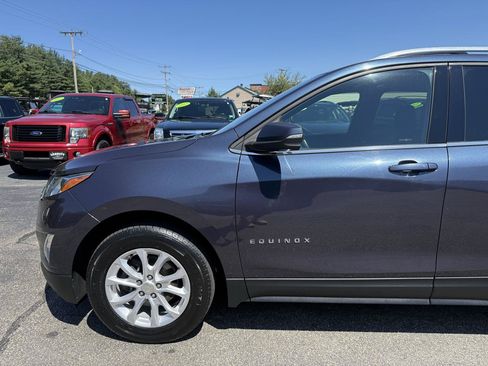 Used 2018 Chevrolet Equinox LT w/ Sun & Infotainment Package AWD/4WD image 6