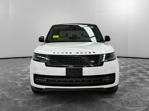 New 2026 Land Rover Range Rover Long Wheelbase SE AWD/4WD image 8