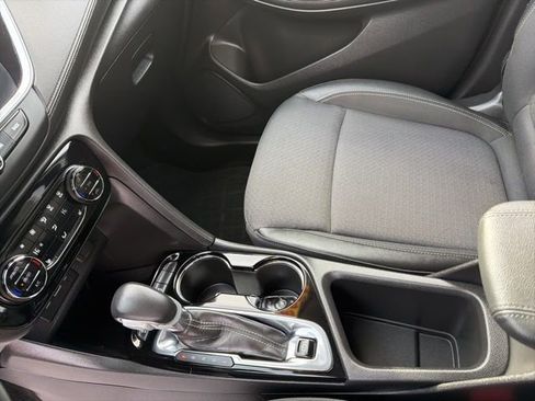 Used 2023 Buick Encore GX Select image 16