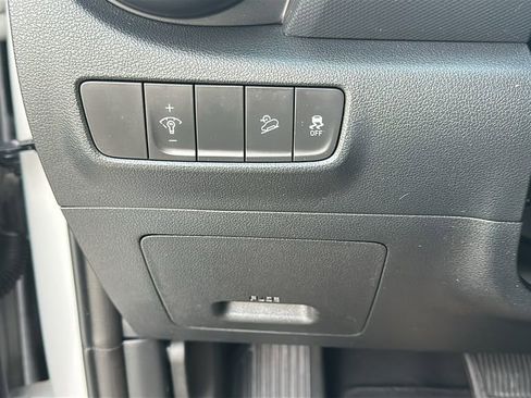 Used 2023 Hyundai Kona SEL w/ Convenience Package FWD image 21