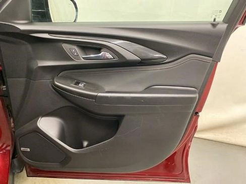 Certified 2022 Chevrolet TrailBlazer RS w/ Technology Package image 9