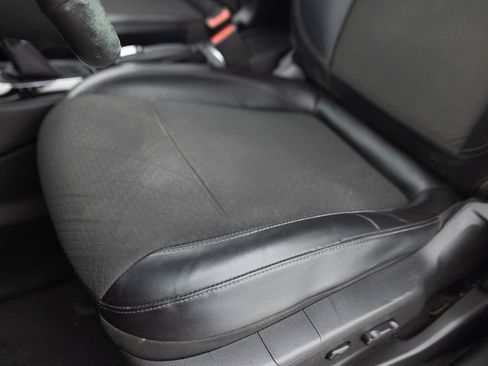 Used 2019 Buick Encore Preferred FWD image 23