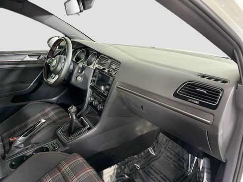 Used 2020 Volkswagen GTI S FWD image 29