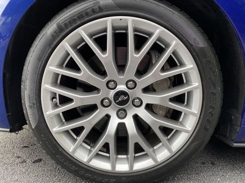 Used 2016 Ford Mustang GT Premium w/ Equipment Group 401A RWD image 42