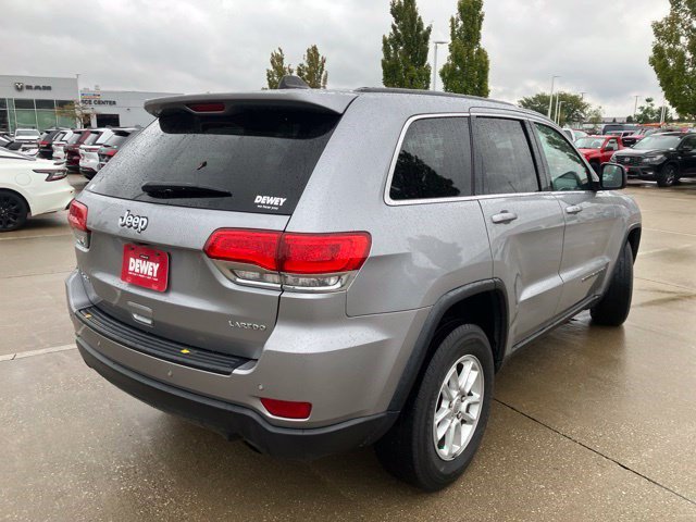 Used 2019 Jeep Grand Cherokee Laredo AWD/4WD image 6