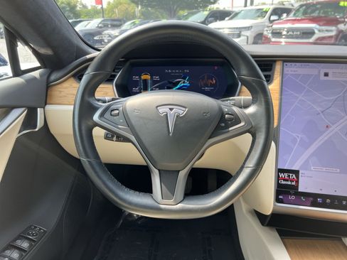 Used 2020 Tesla Model S Long Range Plus AWD/4WD image 16