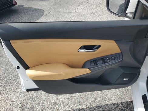 New 2025 Nissan Sentra SV w/ SV Premium Package image 8