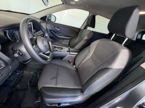 Used 2023 Nissan Rogue SV FWD image 13