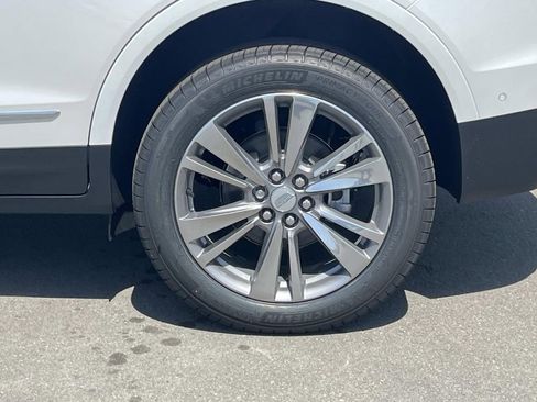 New 2026 Cadillac XT5 Premium Luxury w/ Driver Assist Package image 13