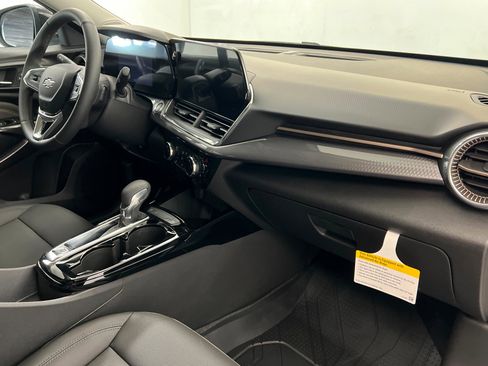 New 2025 Chevrolet Trax ACTIV w/ Driver Confidence Package image 25