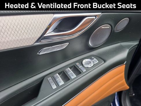 Used 2025 Genesis GV80 3.5T Prestige AWD/4WD image 10