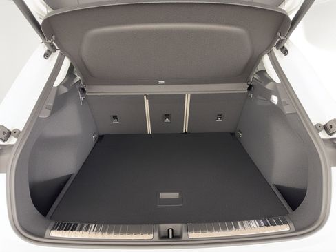 New 2026 Audi Q3 quattro 2.0T AWD/4WD image 13