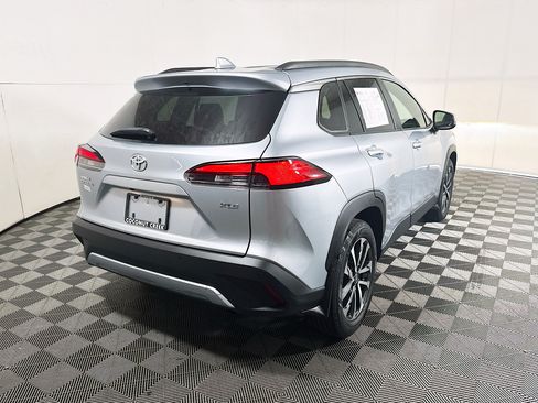 Certified 2024 Toyota Corolla Cross XLE w/ Convenience Package FWD image 3