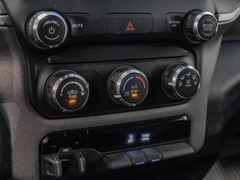 Used 2024 RAM 3500 Tradesman w/ Chrome Appearance Group AWD/4WD image 26