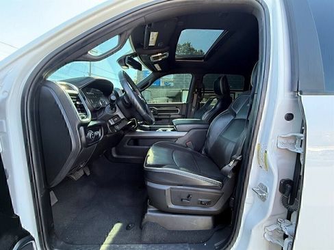 Used 2023 RAM 2500 Laramie AWD/4WD image 12