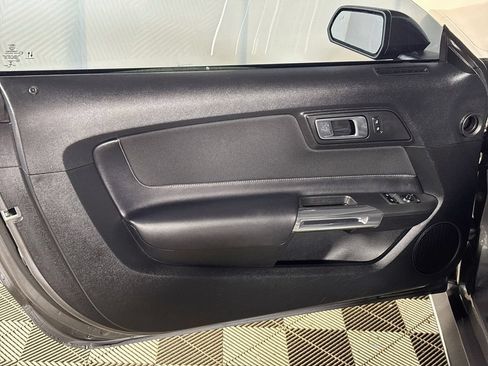 Used 2023 Ford Mustang Coupe RWD image 10