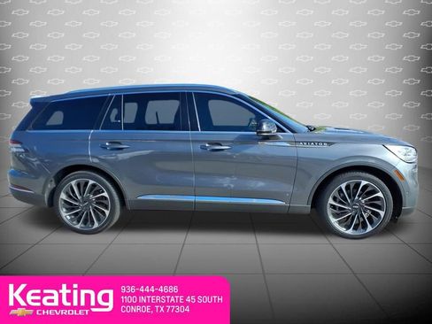 Used 2023 Lincoln Aviator Reserve w/ Equipment Group 201A image 4