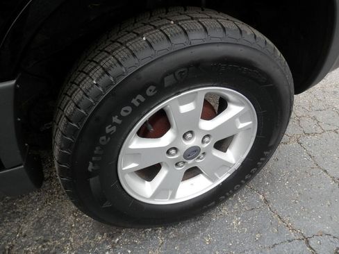 Used 2007 Ford Escape XLT image 27