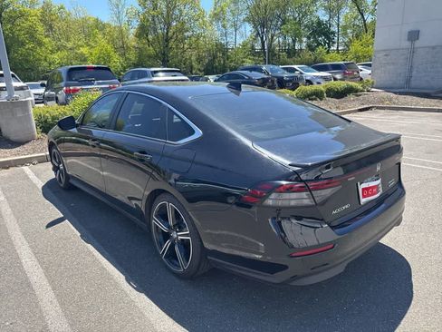 Used 2023 Honda Accord Sport image 16