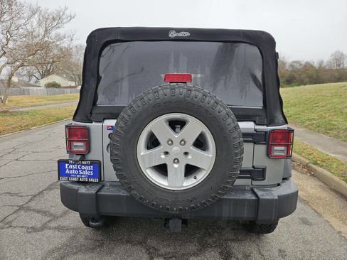 Used 2014 Jeep Wrangler Unlimited Sport w/ Quick Order Package 23S image 5