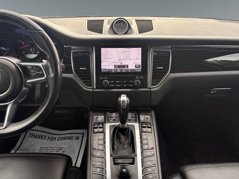 Used 2017 Porsche Macan image 13