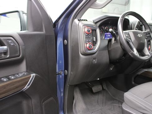 Used 2022 Chevrolet Silverado 1500 LT Trail Boss w/ Bed Protection Package AWD/4WD image 48