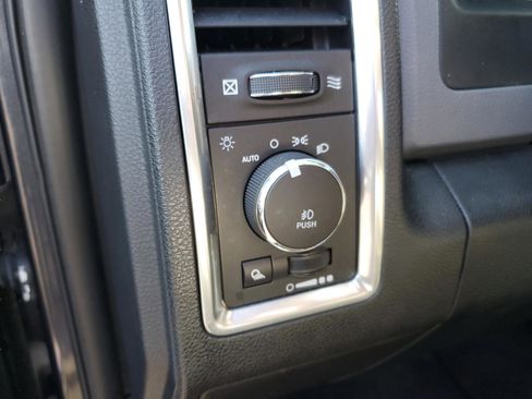 Used 2018 RAM 1500 Big Horn AWD/4WD image 19
