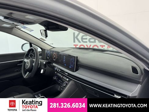 Used 2025 Hyundai Sonata SEL FWD image 21