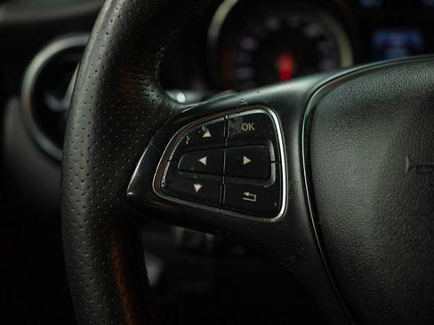 Used 2018 Mercedes-Benz GLA 250 w/ Convenience Package image 24