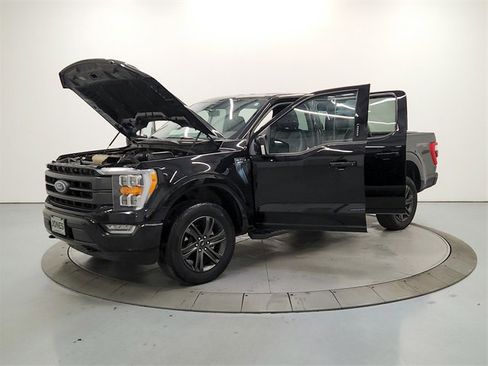 Used 2022 Ford F150 Lariat image 11