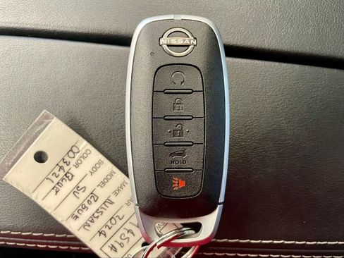 Certified 2024 Nissan Rogue SV w/ SV Premium Package image 18