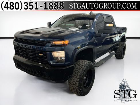 Used 2022 Chevrolet Silverado 2500 Custom w/ Custom Value Package AWD/4WD image 1