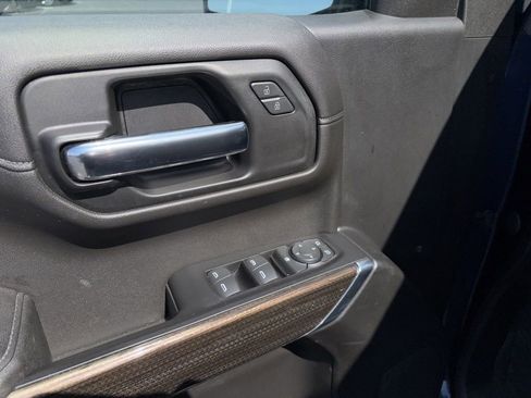 Used 2022 Chevrolet Silverado 1500 RST AWD/4WD image 10