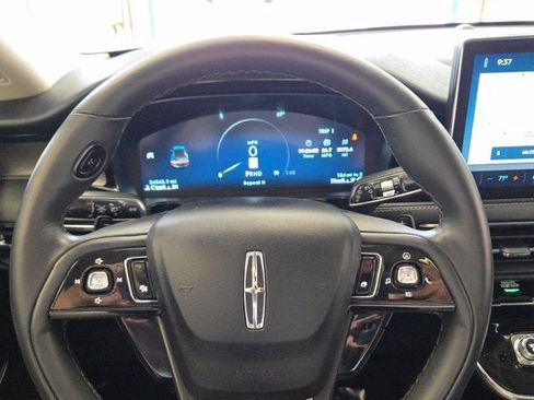 Used 2023 Lincoln Corsair Reserve w/ Equipment Group 201A AWD/4WD image 32